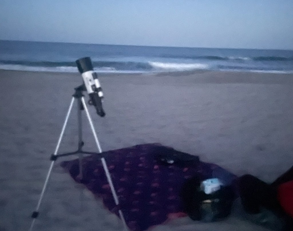 Telescope on the Beach, Trying to catch the Northern Lights in Wilmington